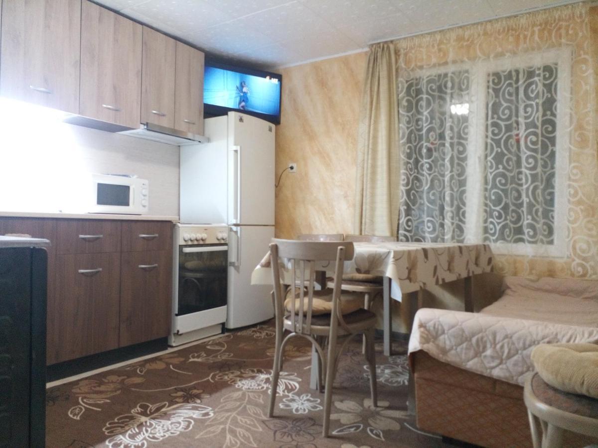 Guest House Emiliya Ovchartsi  Экстерьер фото
