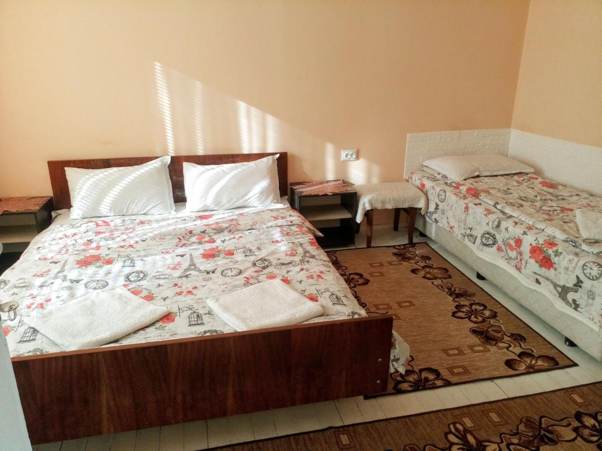 Guest House Emiliya Ovchartsi  Экстерьер фото