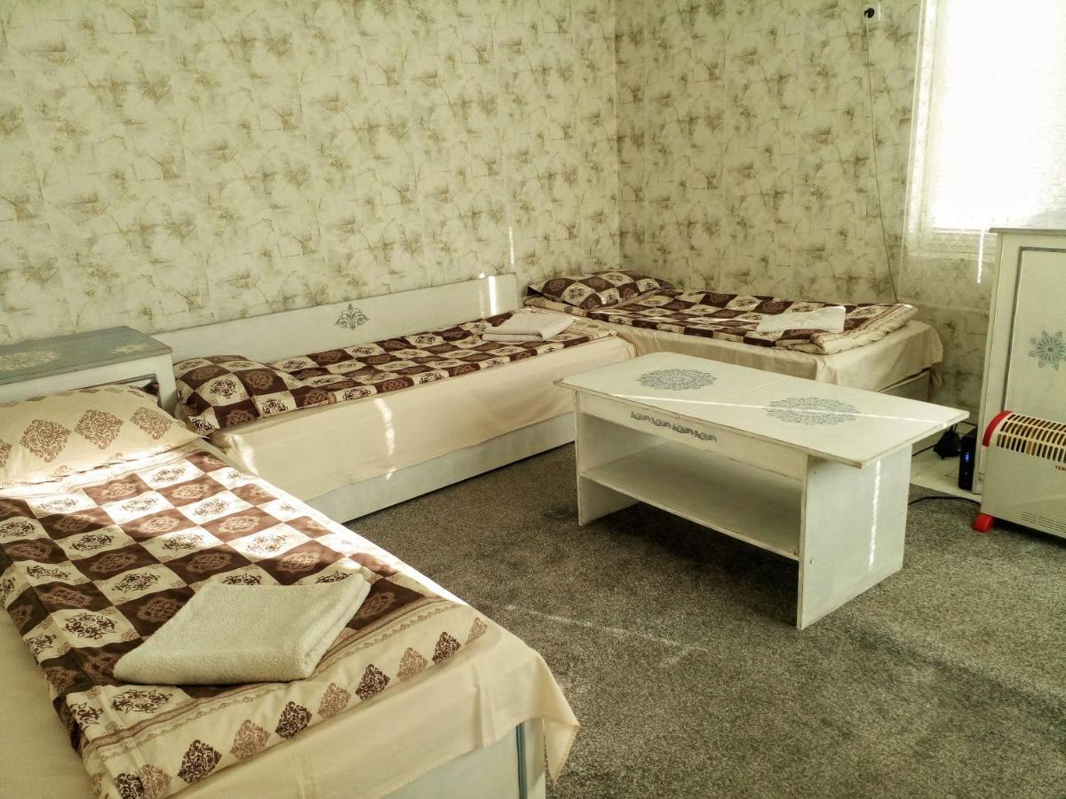 Guest House Emiliya Ovchartsi  Экстерьер фото