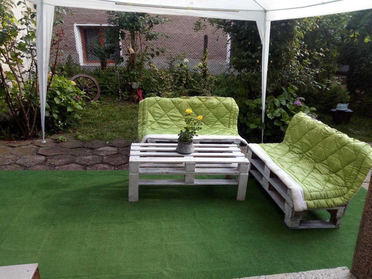 Guest House Emiliya Ovchartsi  Экстерьер фото